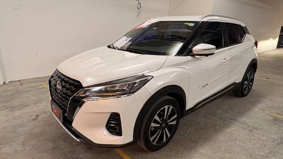 NISSAN KICKS 1.6 16V FLEXSTART EXCLUSIVE XTRONIC NISSAN KICKS 1.6 16V FLEXSTART EXCLUSIVE XTRONIC